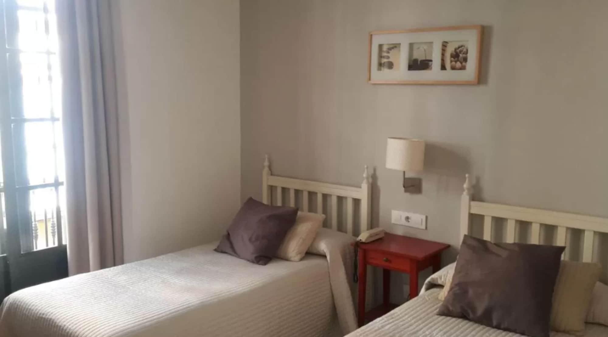 Hotel Londres Seville Ngoại thất bức ảnh